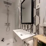 Aston - Amplio Y Centrico Apartament *